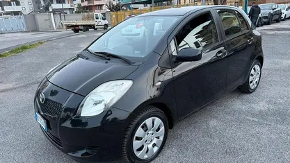 Usata Toyota Yaris 69 CV (50 kW) 2009 Nero Utilitaria