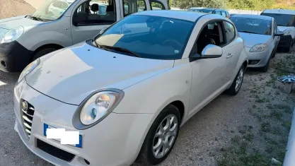 Usata Alfa Romeo MiTo Distinctive 95 CV (69 kW) 2011 Beige Utilitaria