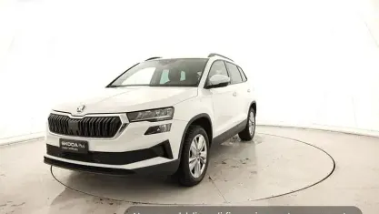 Second-hand Skoda Karoq Executive 150 CP (110 kW) 2025 Alb SUV