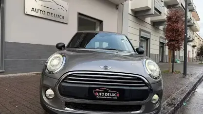Usata Mini Cooper 95 CV (69 kW) 2020 Grigio Utilitaria