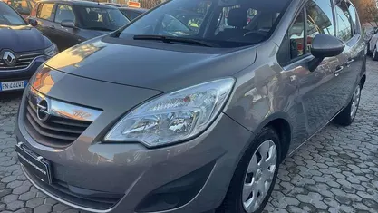 Usata Opel Meriva Cosmo 120 CV (88 kW) 2011 Monovolume
