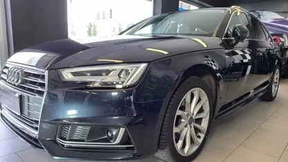 Blu Usata 2018 Audi A4 Tre volumi | 18.990 € (Buon prezzo)