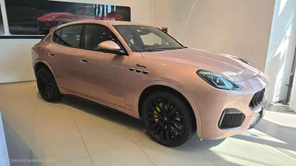 Usata 2025 Maserati Grecale SUV | 112.500 €