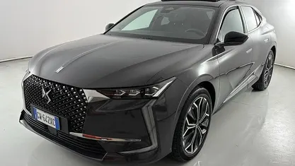 Blu Usata 2024 DS Automobiles DS4 Rivoli Tre volumi | 26.900 € (Buon prezzo)