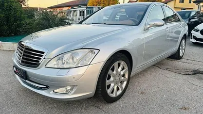 Grigio Usata 2006 Mercedes S500 Tre volumi | 9000 € (Buon prezzo)