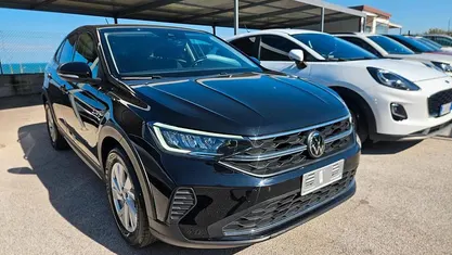 Usata VW Taigo Life 110 CV (80 kW) 2023 Nero SUV