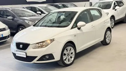 Usata Seat Ibiza Style 90 CV (66 kW) 2010 Bianco Berlina