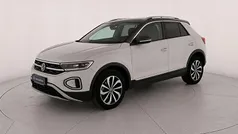 Pure white indium grey metallizzato Usata 2022 VW T-Roc Style SUV | 22.500 € (Buon prezzo)