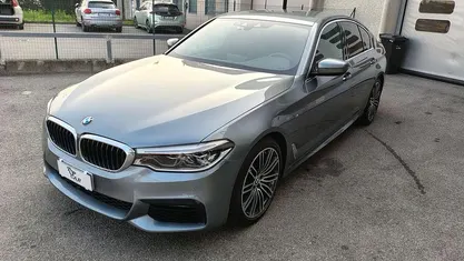 Usata BMW 520 M Sport 190 CV (139 kW) 2020 Grigio Berlina