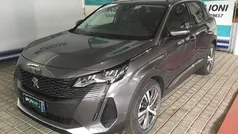Grigio Usata 2021 Peugeot 3008 Allure SUV | 19.900 € (Buon prezzo)