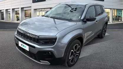 Usata 2025 Jeep Avenger Summit SUV | 23.750 € (Buon prezzo)