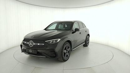 Käytetty Mercedes GLC220 Advanced Plus 197 HP (144 kW) 2024 Harmaa Katumaasturi