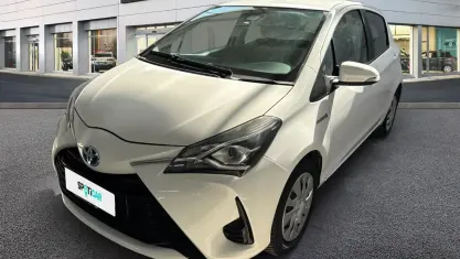 Usata Toyota Yaris Cool 73 CV (53 kW) 2018 Bianco Utilitaria