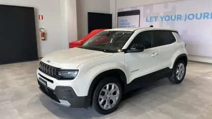 Usata Jeep Avenger Altitude 101 CV (74 kW) 2023 Bianco SUV