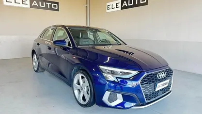 Usata Audi A3 S-Line 150 CV (110 kW) 2021 Blu/azzurro Berlina