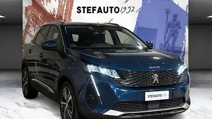 Usata Peugeot 3008 Allure 131 CV (96 kW) 2021 Blu SUV