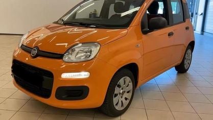 Usata Fiat Panda Pop 69 CV (50 kW) 2018 Arancione Utilitaria