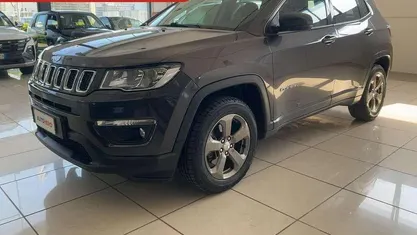 Käytetty Jeep Compass Longitude 140 HP (102 kW) 2018 Harmaa Katumaasturi