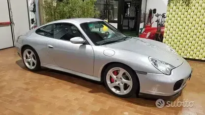 Usata Porsche 911 Carrera 4S 320 CV (235 kW) 2002 Grigio Coupé