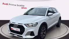 Bianco ghiaccio metalizzato Usata 2021 Audi A1 Design Due volumi | 22.900 € (Buon prezzo)