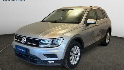 Begagnad VW Tiguan Business 116 HK (85 kW) 2018 Grå SUV