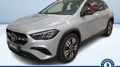 Bianco pastello Nuova 2024 Mercedes GLA200 Advanced Plus SUV | 45.900 € (Buon prezzo)