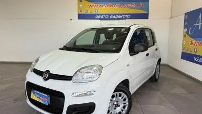Usata Fiat Panda Connect 69 CV (50 kW) 2019 Bianco Berlina
