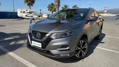 Usata Nissan Qashqai Tekna 110 CV (80 kW) 2018 Grigio SUV