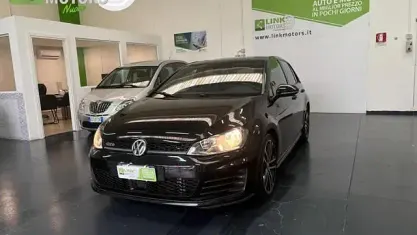 Używany VW Golf VII GTD 184 KM (135 kW) 2017 Czarny Sedan/Limuzyna