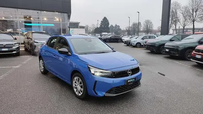Usata Opel Corsa Edition 101 CV (74 kW) 2025 Berlina