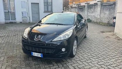 Usata Peugeot 207 CC Allure 120 CV (88 kW) 2012 Cabrio