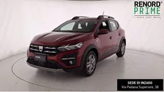Rosso Usata 2022 Dacia Sandero Comfort Due volumi | 13.490 € (Buon prezzo)
