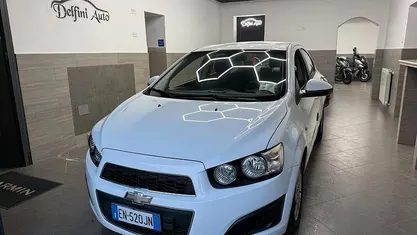 Usata Chevrolet Aveo LT 75 CV (55 kW) 2012 Bianco Berlina