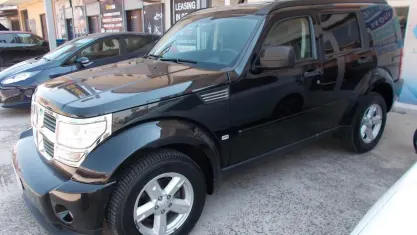 Usata Dodge Nitro SXT 177 CV (130 kW) 2010 Nero SUV
