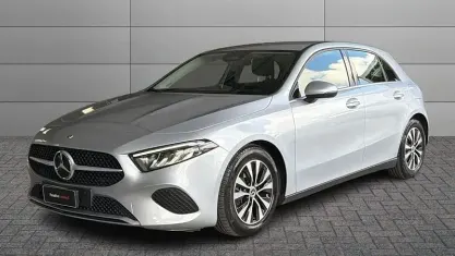 Usata Mercedes A180 Advanced 116 CV (85 kW) 2025 Grigio Berlina