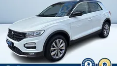 Bianco pastello Usata 2021 VW T-Roc Style SUV | 21.900 € (Buon prezzo)
