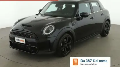 Usata Mini Cooper S Essential 178 CV (130 kW) 2023 Nero Utilitaria
