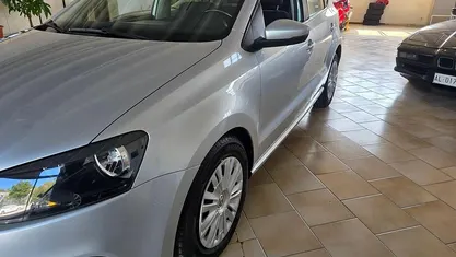 Usata VW Polo 76 CV (55 kW) 2017 Argento Berlina