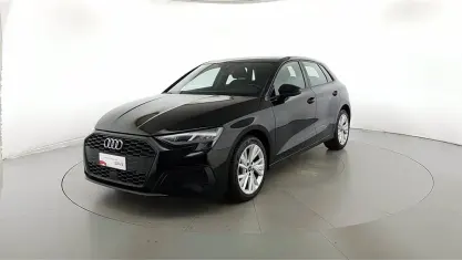 Usata Audi A3 Business 150 CV (110 kW) 2023 Nero brillante Berlina