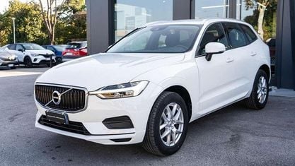 Usado Volvo XC60 Business Edition 197 HP (144 kW) 2020 Branco SUV