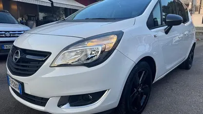 Usata Opel Meriva Design Edition 101 CV (74 kW) 2014 Monovolume