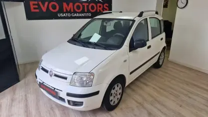 Usata Fiat Panda 69 CV (50 kW) 2010 Bianco Utilitaria