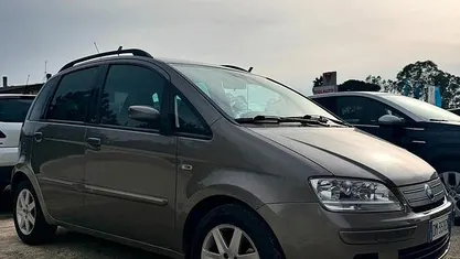 Usata Fiat Idea 95 CV (69 kW) 2008 Monovolume