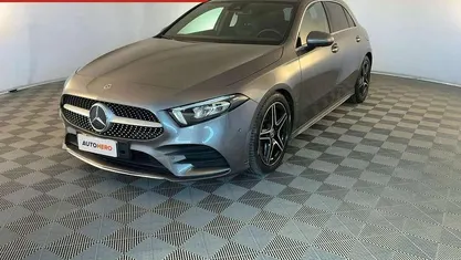Usata Mercedes A200 Premium 150 CV (110 kW) 2020 Grigio Berlina