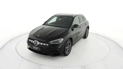 Usata Mercedes GLA180 Premium 116 CV (85 kW) 2022 Nero SUV