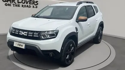 Käytetty Dacia Duster Extreme 116 HP (85 kW) 2023 Valkoinen Katumaasturi