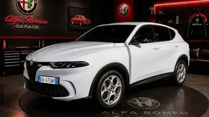 Usado Alfa Romeo Tonale Sprint 131 CV (96 kW) 2022 Blanco SUV