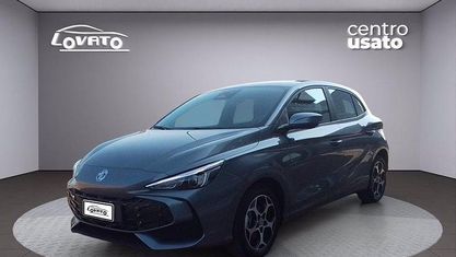 Käytetty MG MG3 Comfort 116 HP (85 kW) 2025 Harmaa Viistoperä