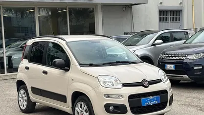 Usata Fiat Panda Lounge 80 CV (58 kW) 2013 Utilitaria