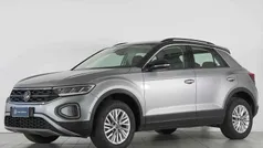 Usata 2024 VW T-Roc Life SUV | 26.800 € (Buon prezzo)